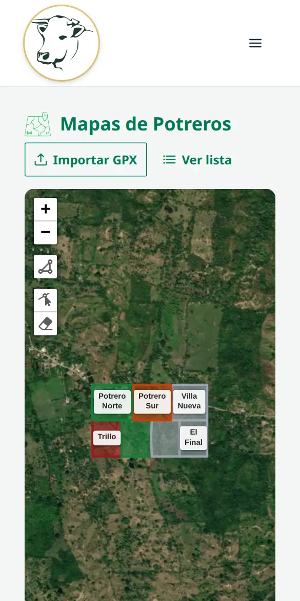 Mapa de la finca en el celular con los potreros dibujados sobre la imagen de satélite